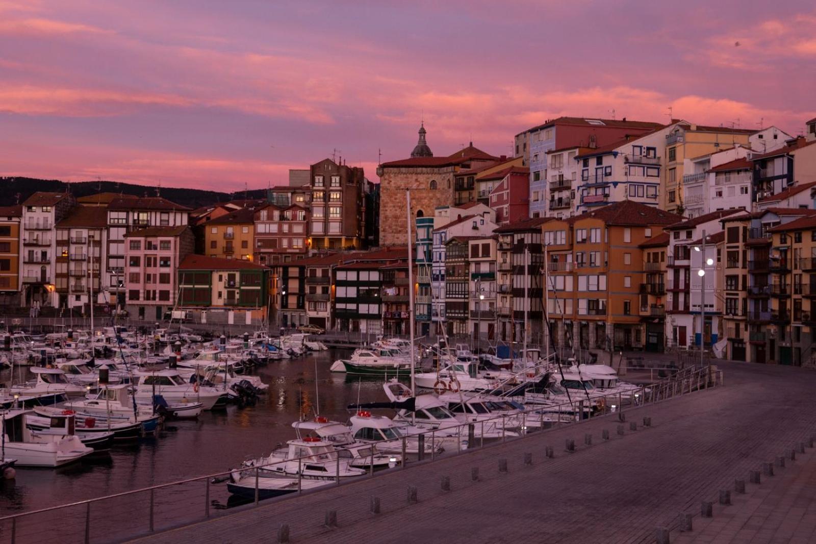 Lameragane, En El Centro Historico Junto Al Parque Бермео Екстер'єр фото
